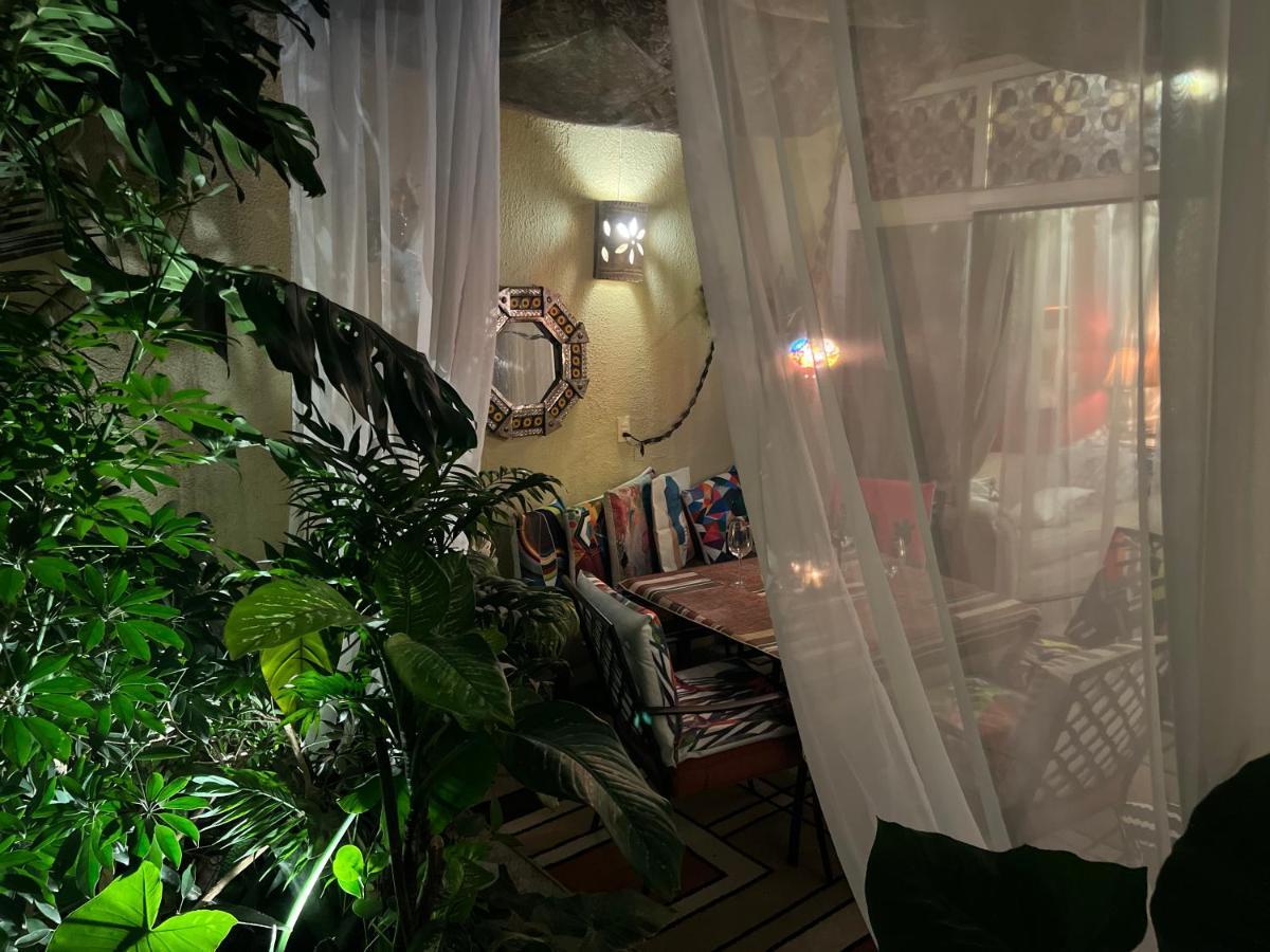 Dickinson Guest House Guadalajara Extérieur photo